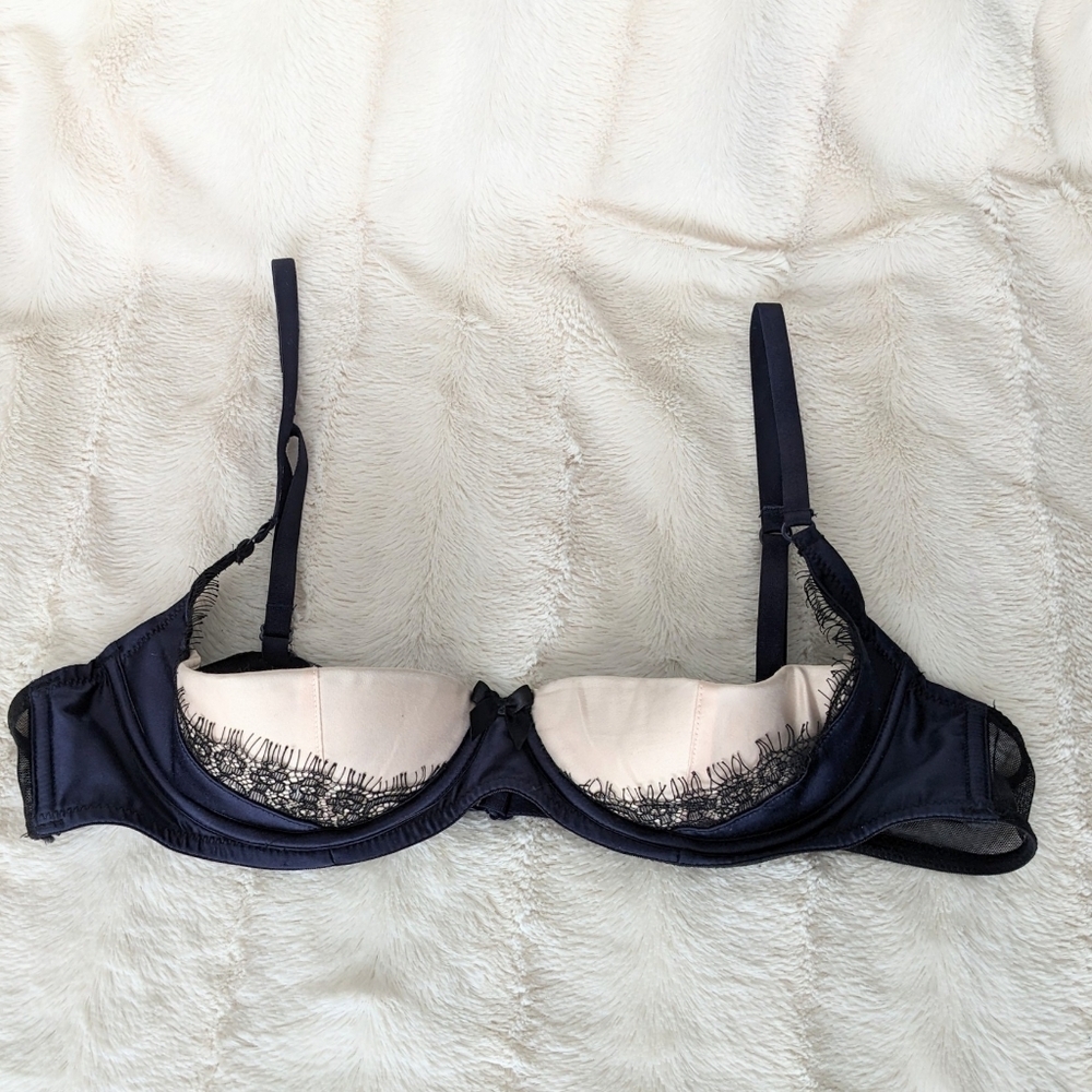 Ann Summers Maddison Satin lace Eyelash Bra Size dark blue Large